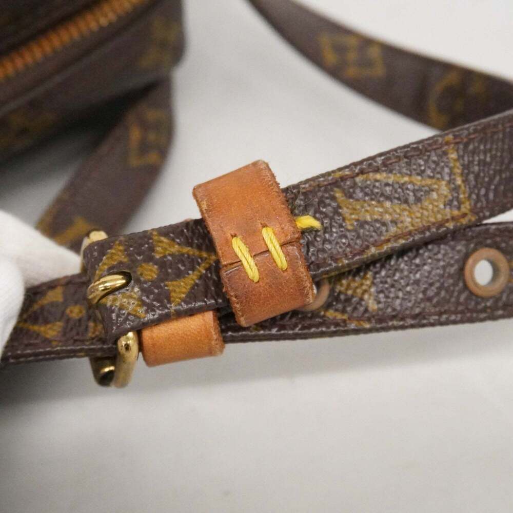 LOUIS VUITTON Brown Monogram Shoulder Bag - Picture 12 of 14